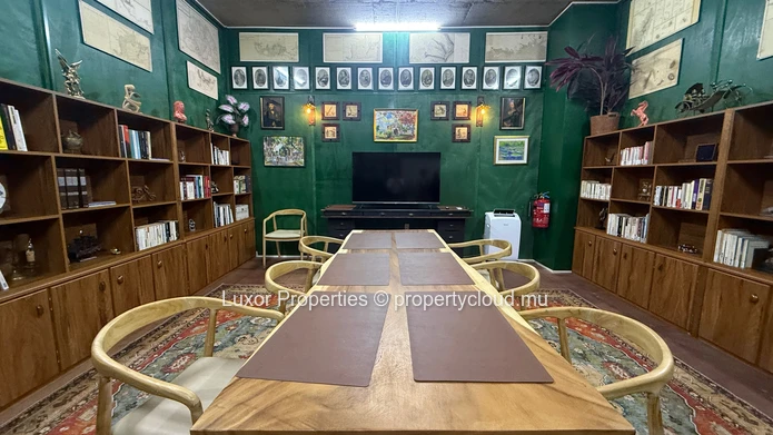 Bureaux Privés Haut De Gamme À Louer | Ébène