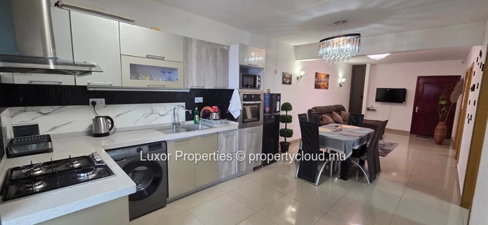 FOR SALE – Modern 3 bedroom apartment in Flic en Flac