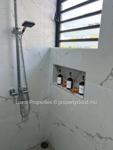 For Rent | Spacious & Secure 3-Bedroom Apartment In Albion