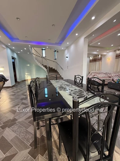 For Rent | Spacious Family Villa In Calodyne