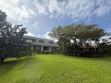 5 Bedroom Villa