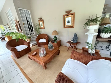 5 Bedroom Villa