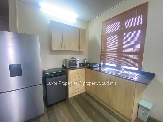 Appartement De 3 Chambres À Ébène 