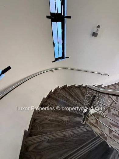 For Rent | Spacious Family Villa In Calodyne