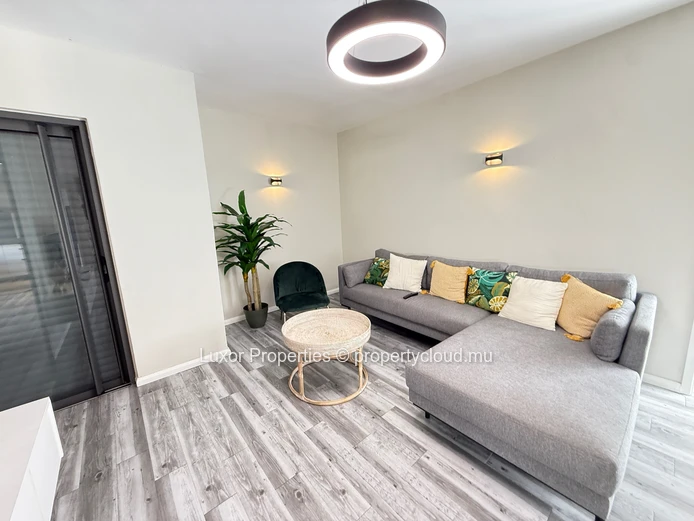 Luxury Duplex Penthouse For Rent – Ruisseau Palmyre