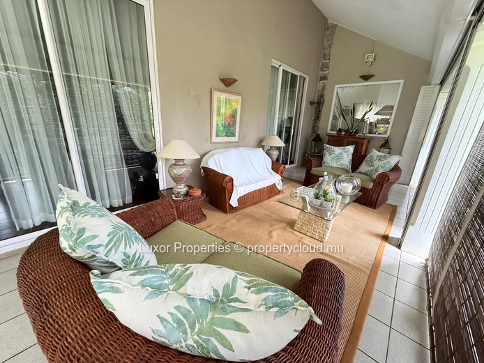  Colonial Elegance Meets Modern Functionality – Moka, Gentilly