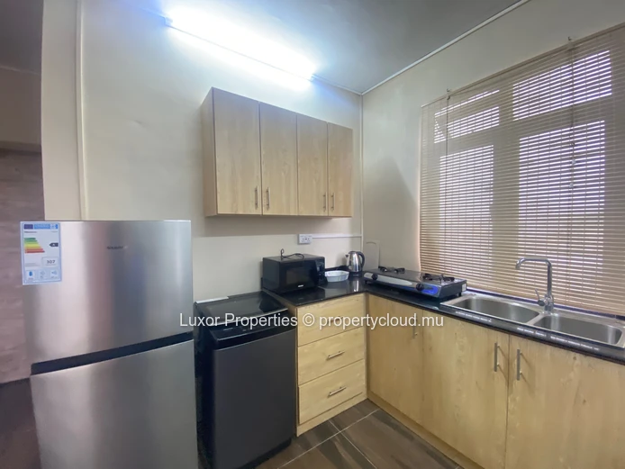 Appartement De 3 Chambres À Ébène 