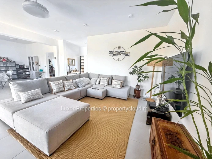 À Vendre – Villa Inachevée À Jardin D’Anna – Opportunité Exclusive Pour Mauriciens