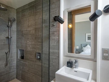 3 Bedroom Penthouse