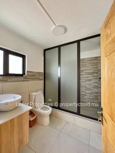 Penthouse – 4 Bedroom Apartment for Rent in Flic en Flac