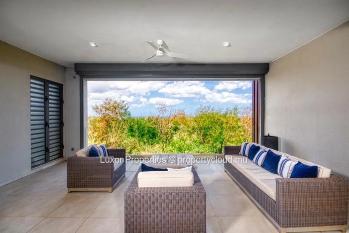 Royal park/Mascarene Penthouse for sale 
