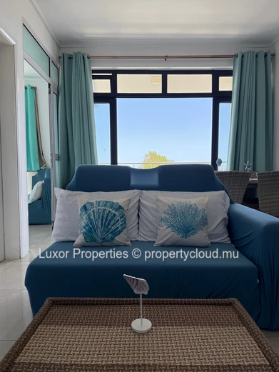 Seaviews Apartment