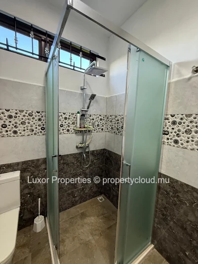 For Rent | Spacious Family Villa In Calodyne