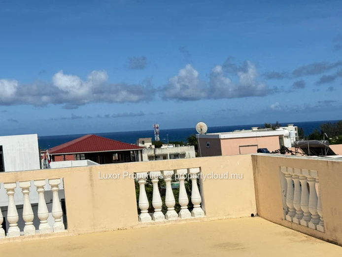  Duplex Moderne À Louer – Flic En Flac ????