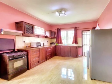 4 Bedroom Studio