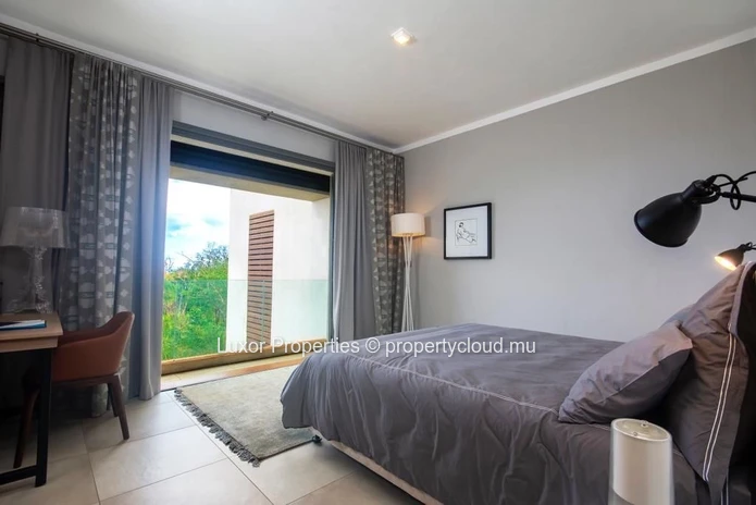 Royal park/Mascarene Penthouse for sale 