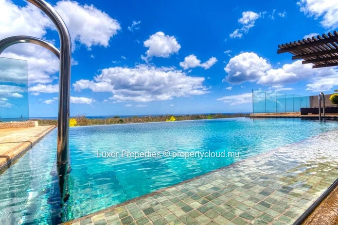 Royal park/Mascarene Penthouse for sale 