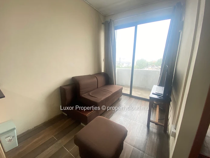 Appartement De 3 Chambres À Ébène 
