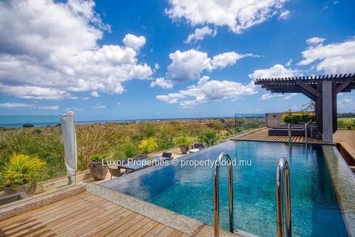Royal park/Mascarene Penthouse for sale 