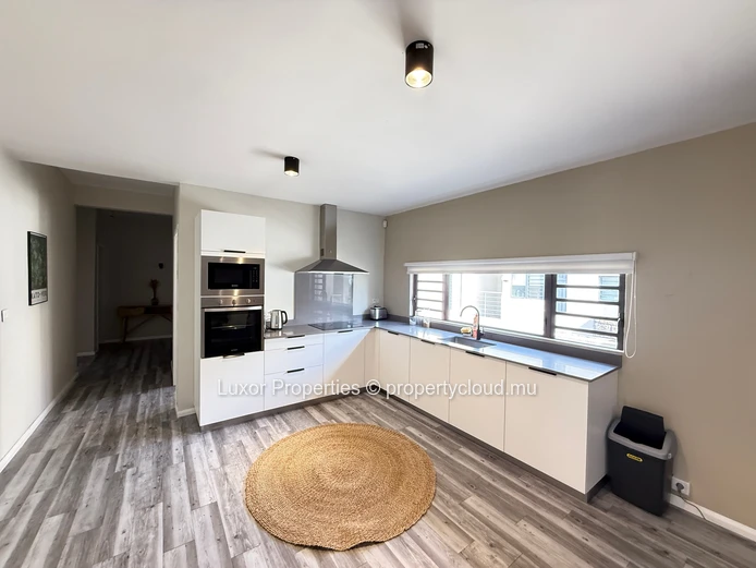 Luxury Duplex Penthouse For Rent – Ruisseau Palmyre