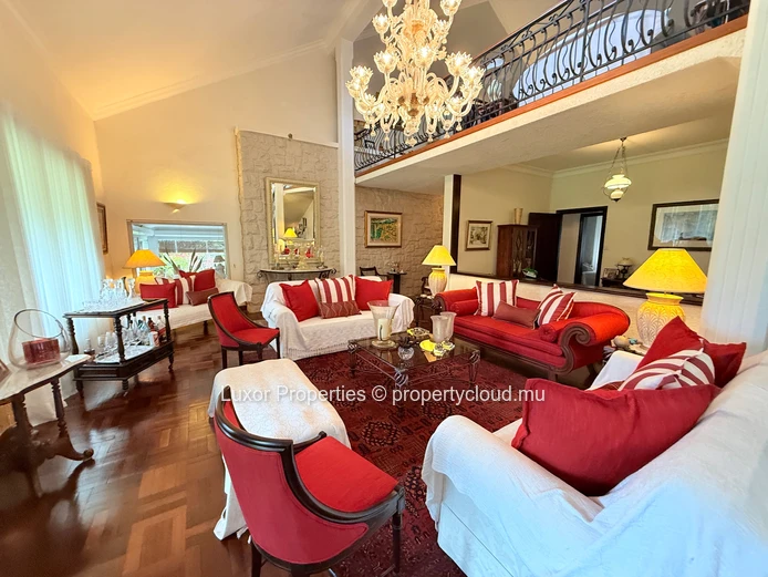  Colonial Elegance Meets Modern Functionality – Moka, Gentilly