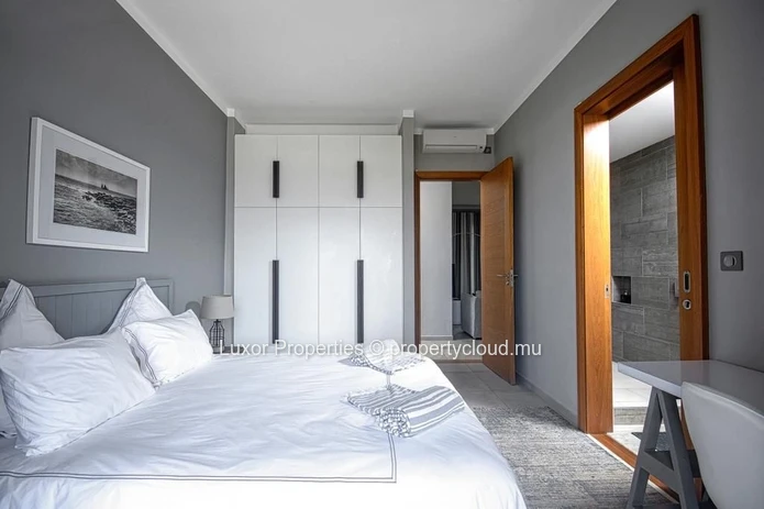 Royal park/Mascarene Penthouse for sale 