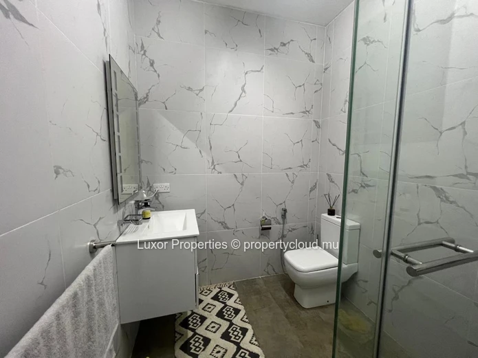 For Rent | Spacious & Secure 3-Bedroom Apartment In Albion