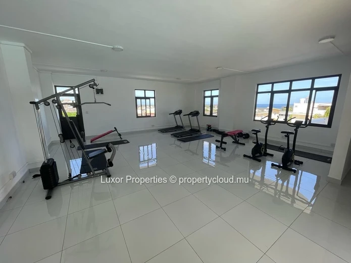 Penthouse – 4 Bedroom Apartment for Rent in Flic en Flac